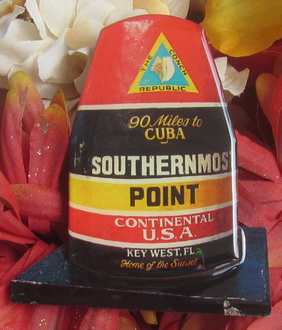 Magnet picture showing a 3D design of the Southernmost Point.